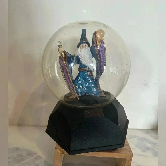 Wake the Wizard Enchanted Talking Crystal Ball Vintage Game - Picture 1 of 6